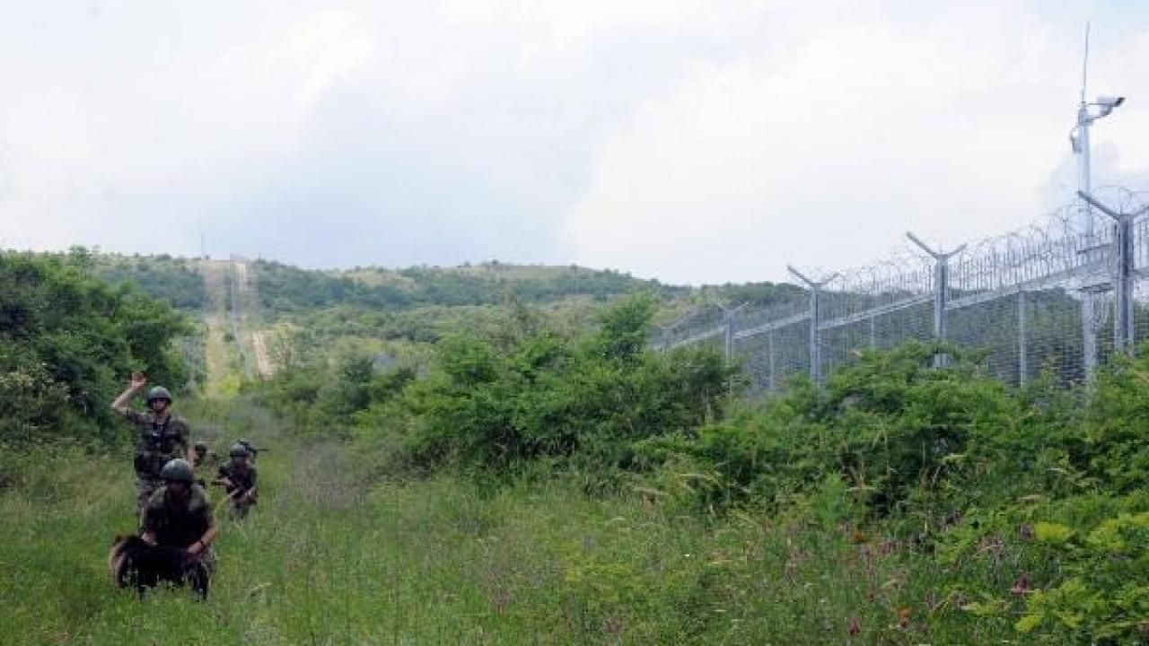 Edirne'de Yunanistan'a kaçmaya çalışan 28 terörist yakalandı