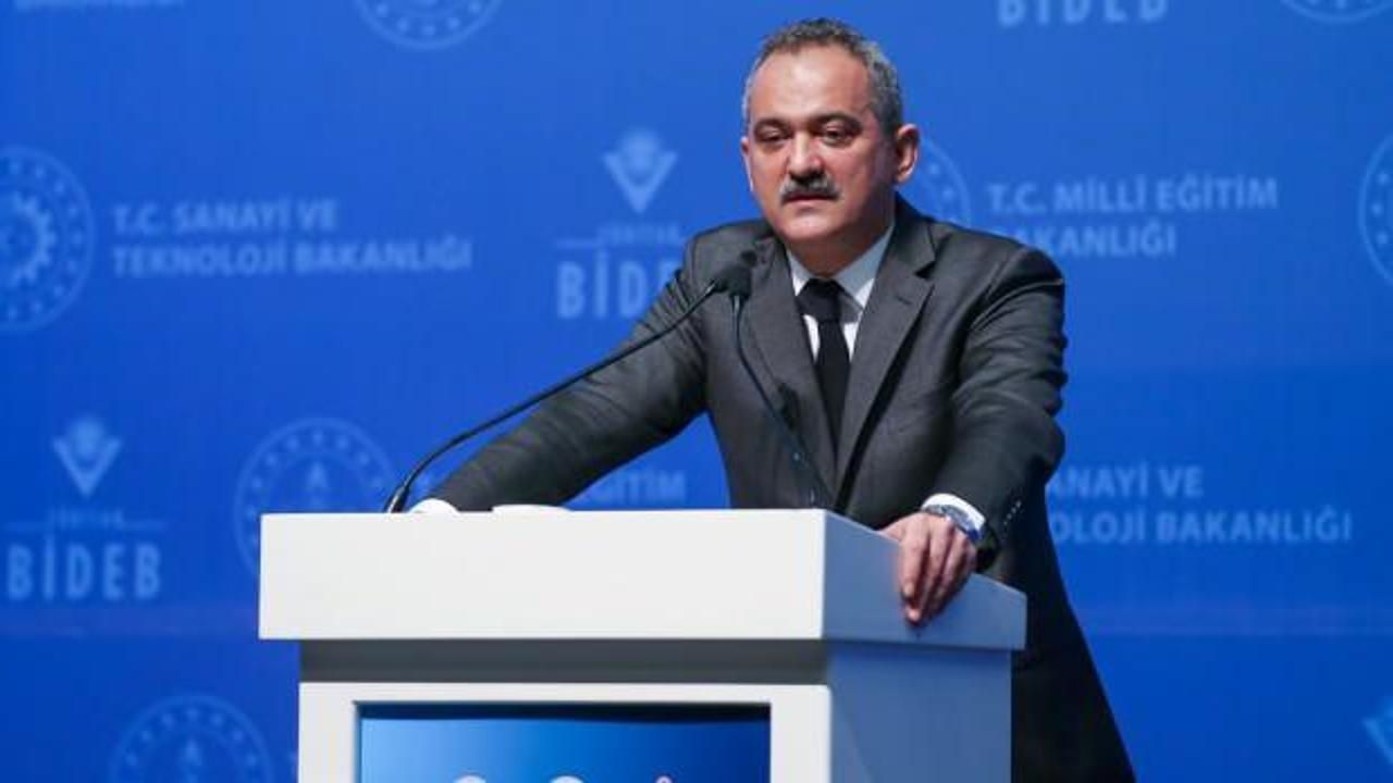 Bakan Özer'den ücret artışı açıklaması: Zam oranı yarın belli olacak