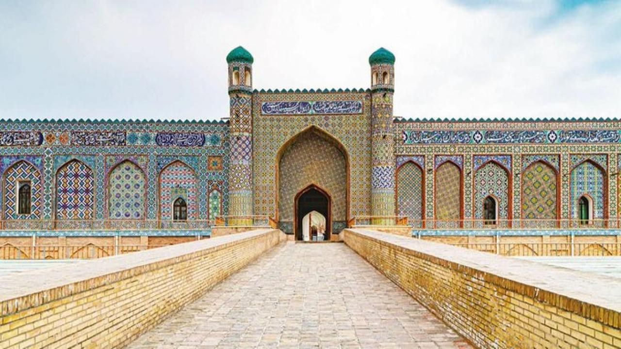 Orta Asya'nın kalbinde kadim bir medeniyet merkezi: Hokand-ı Latif