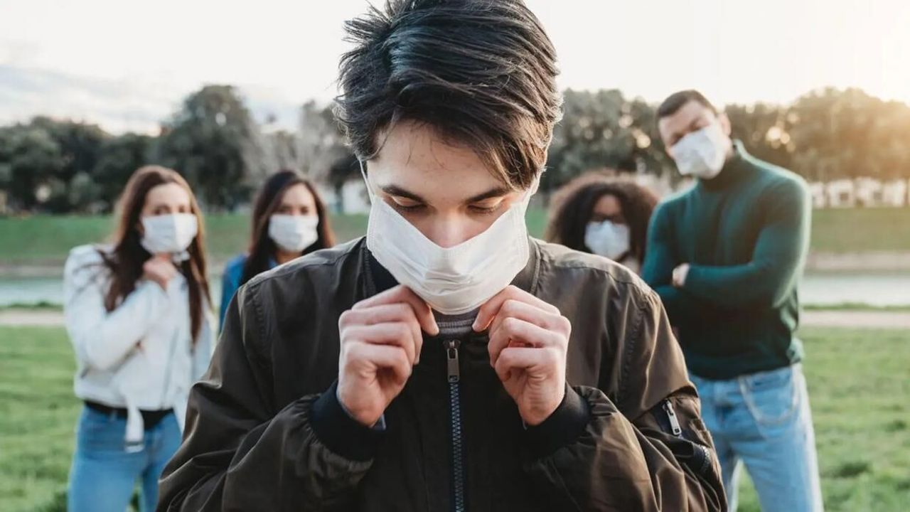 Koronavirüs gençlerde beyin sisine yol açabiliyor