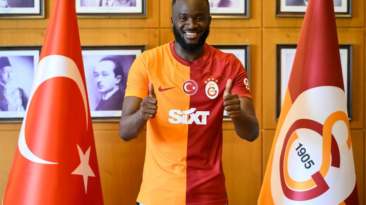 Ndombele imzayı attı! İşte forma numarası...