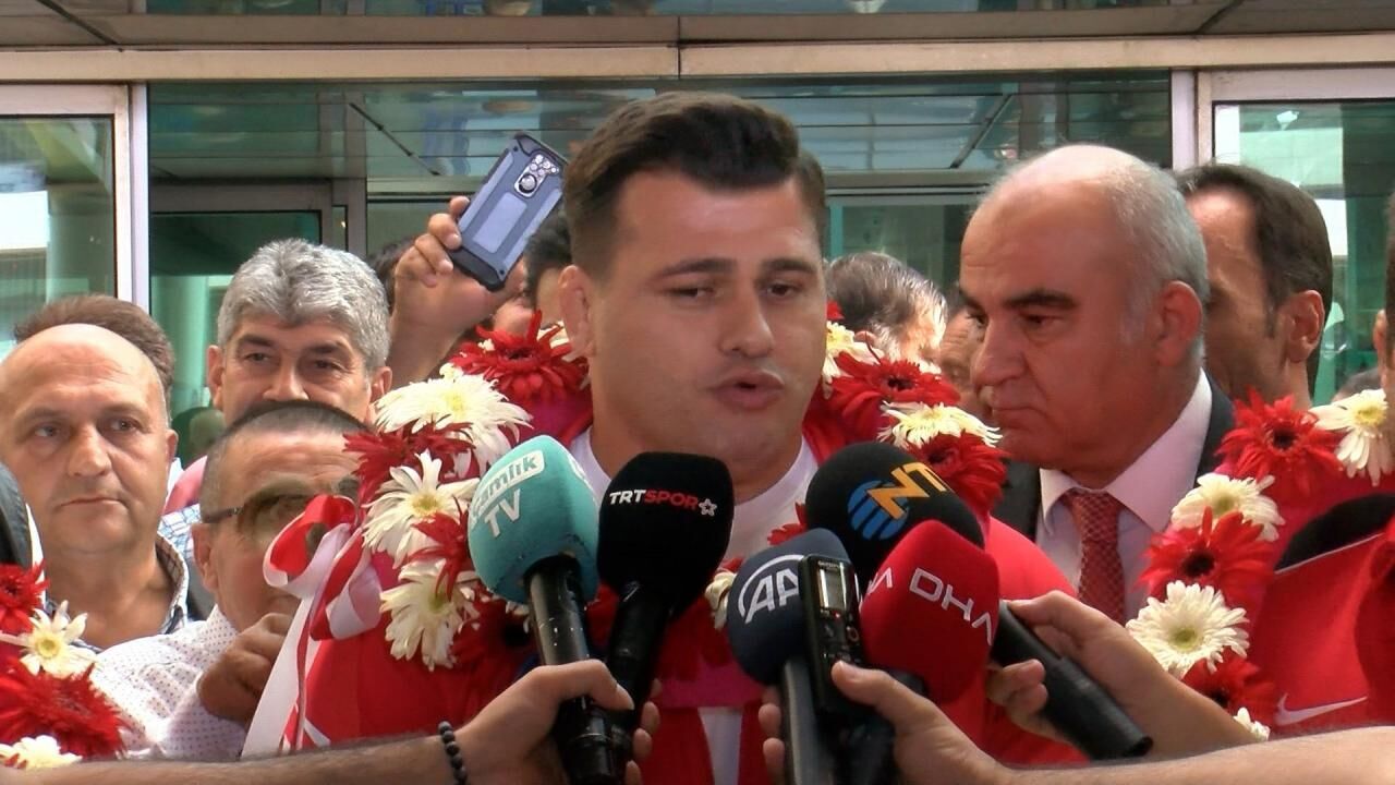 Rıza Kayaalp'ten sitem: Bizim futbolculardan ne eksiğimiz var