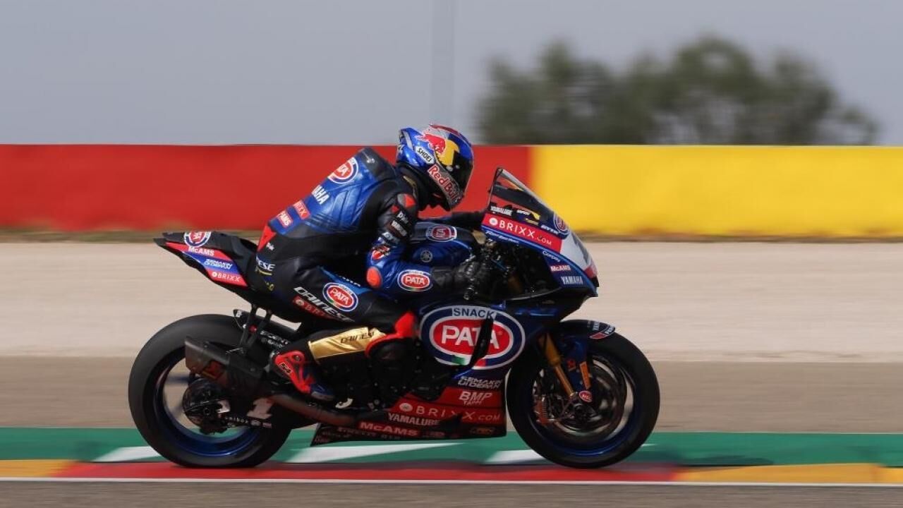 Toprak Razgatlıoğlu'ndan üst üste altıncı podyum