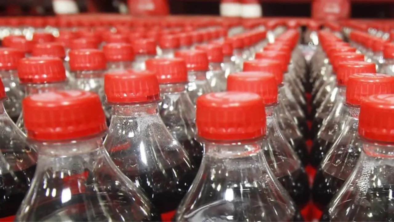 Zam 2.5 litrelik kolanın fiyatını duyanlar kulaklarına inanamıyor