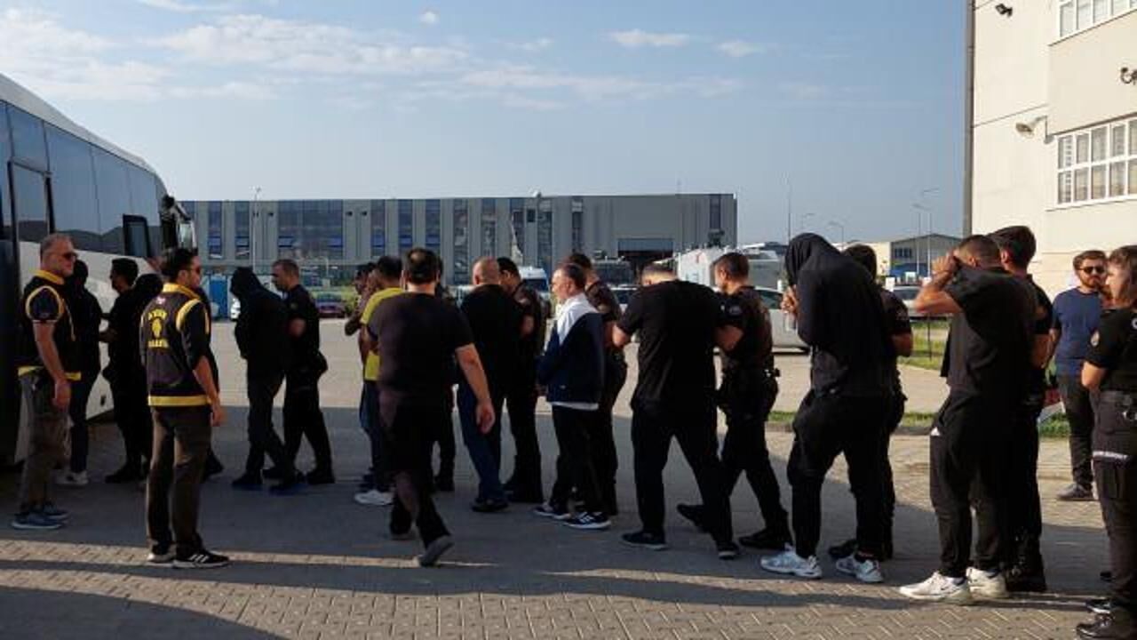 Aydın'da 'fuhuş' operasyonu: 28 kişi gözaltına alındı