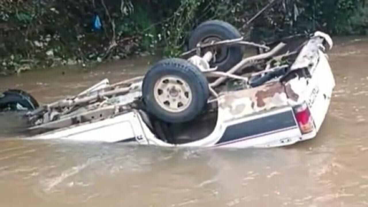 Giresun'da otomobil dere yatağına uçtu: 1 ölü, 2 yaralı
