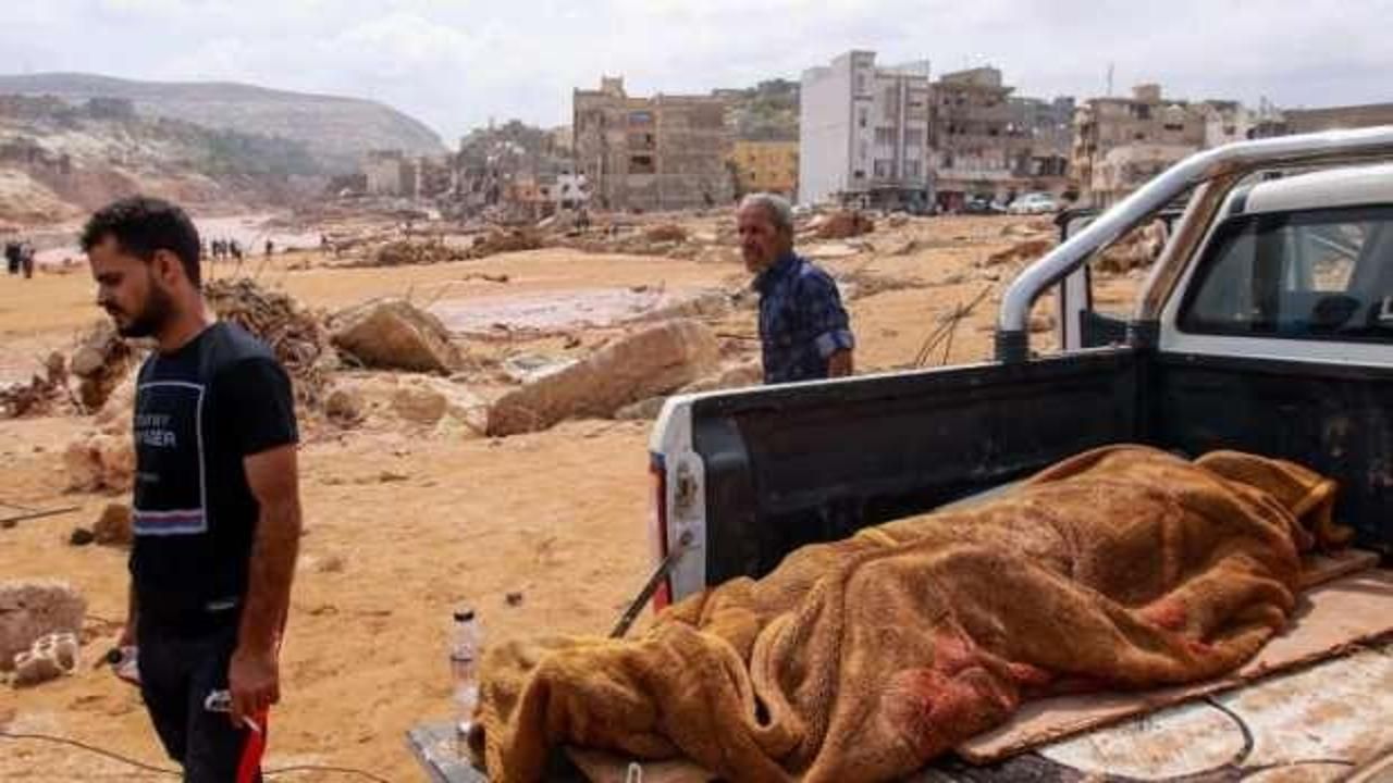 Libya'dan korkunç görüntüler: Sokaklarda cesetler birikti