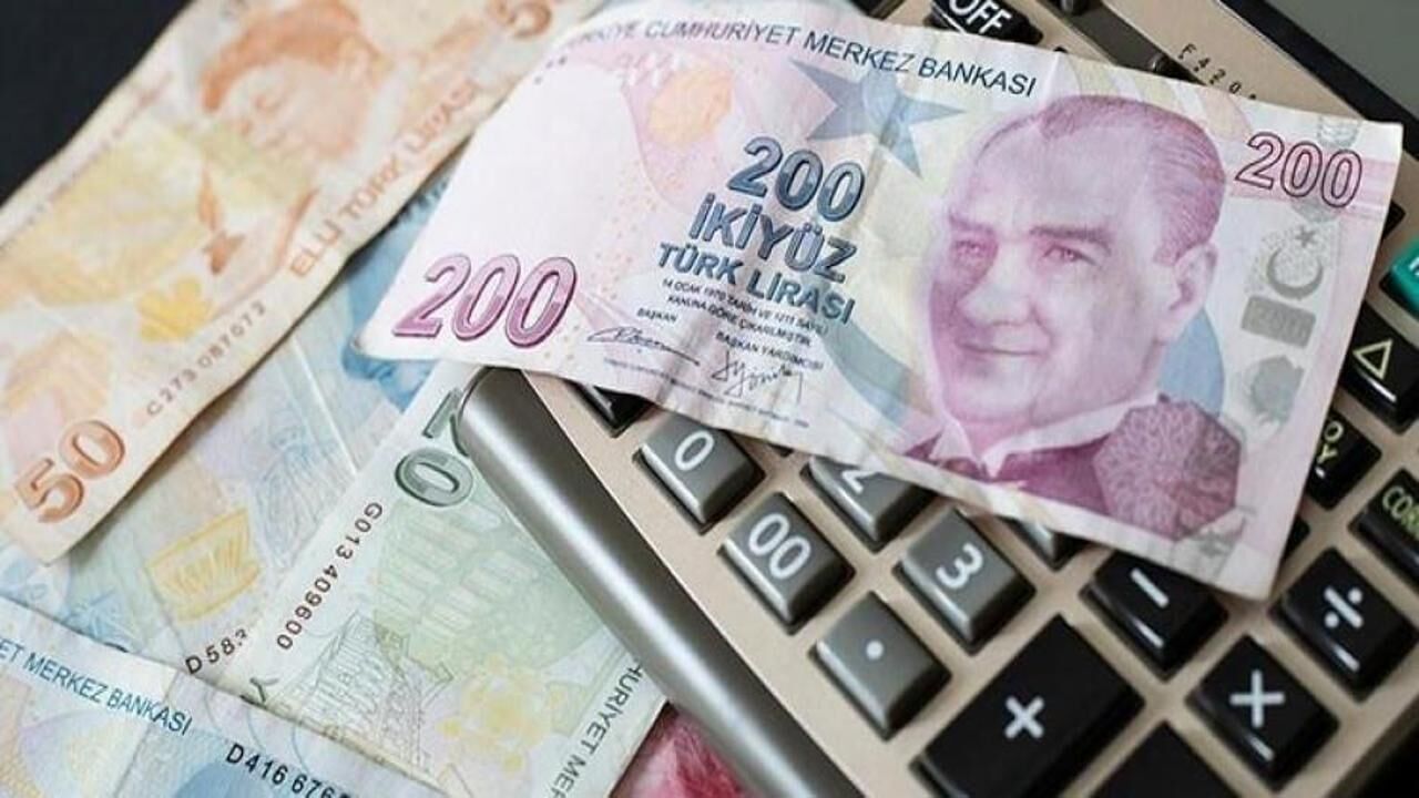 Memur ve emekli maaşlarına zam ile kira artış oranı belli oldu
