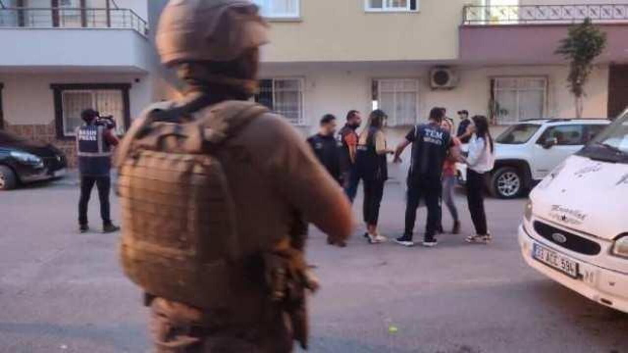 Mersin'de PKK, DEAŞ ve FETÖ'ye eş zamanlı şafak operasyonu: 4 gözaltı