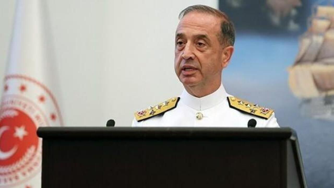 Pakistan'dan Oramiral Ercüment Tatlıoğlu'na devlet nişanı