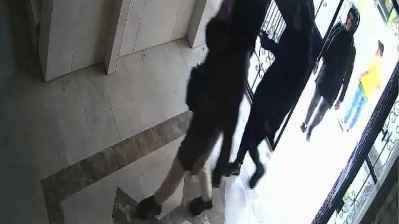 Adana'da şoke eden olay! 2 kadın ve 1 çocuk 17 daireyi soydu!