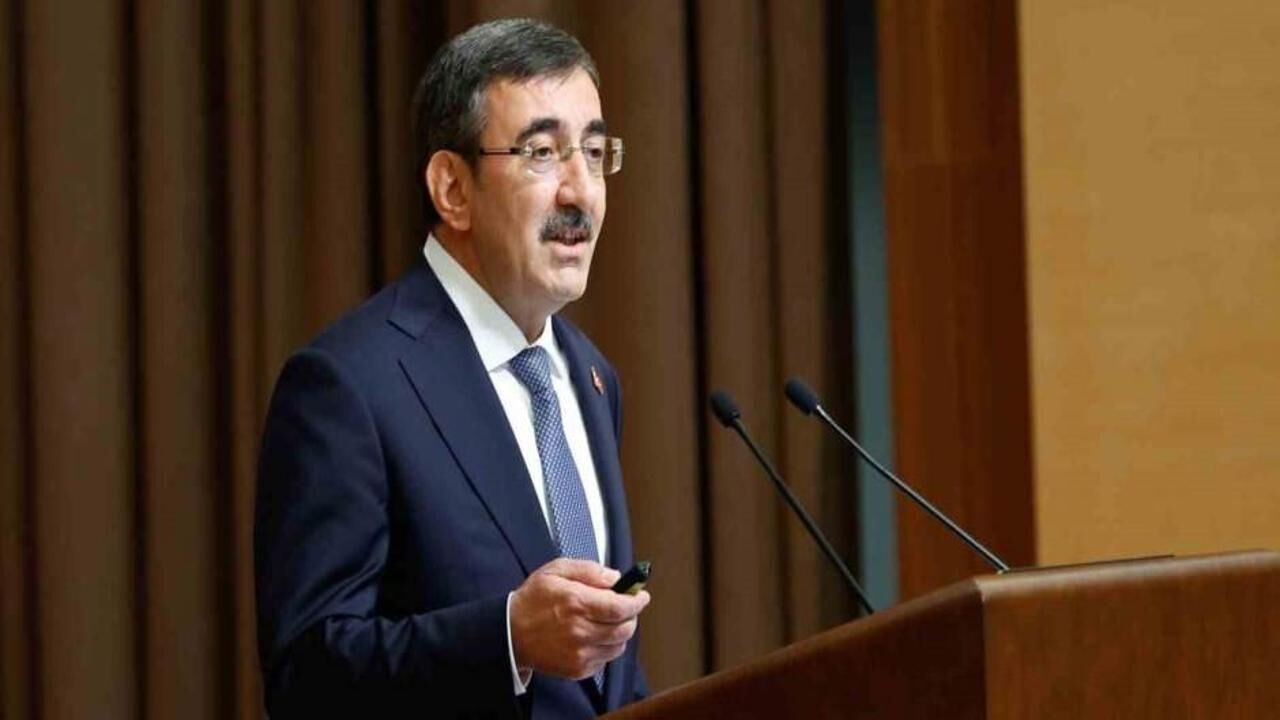 Cevdet Yılmaz'dan OVP mesajı: Sosyal refahı artırmak en temel hedeflerimizden olacak