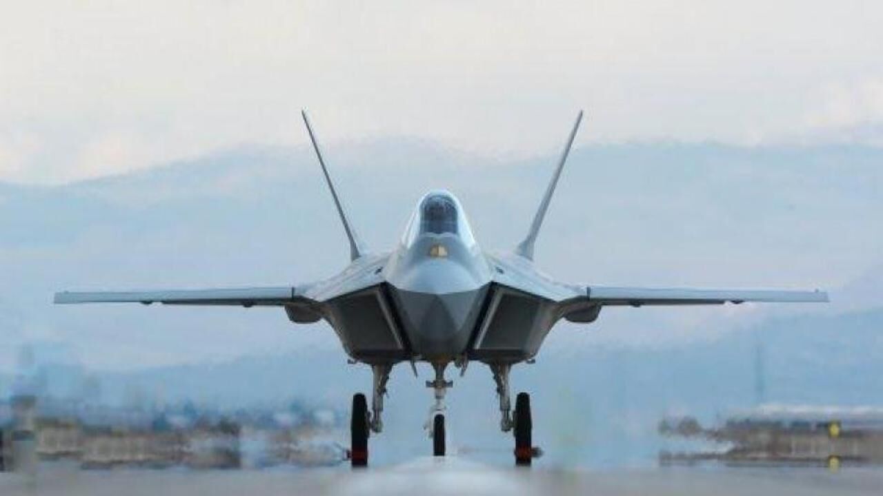 Hangarda sessiz sedasız tarih yazılıyor: En teknolojik silah için son 33 gün!