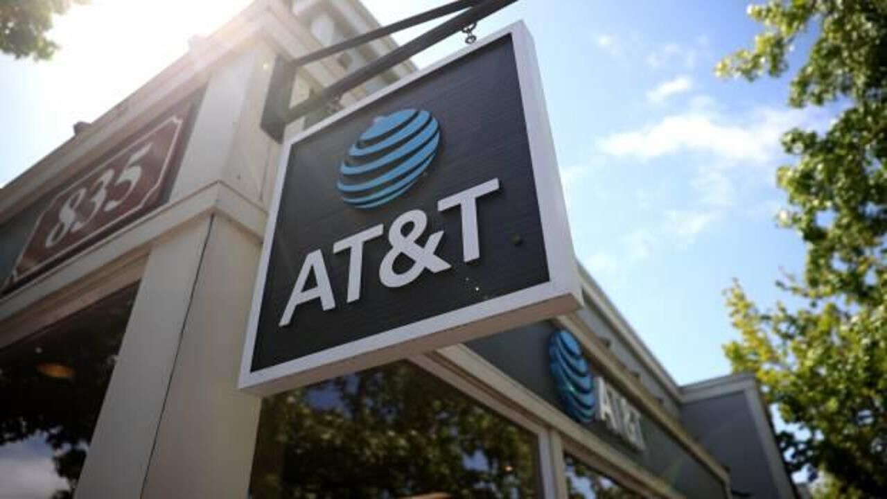 Raporlar sızdırıldı: ABD'nin en büyük operatörü yıllardır casusluk yapmış!