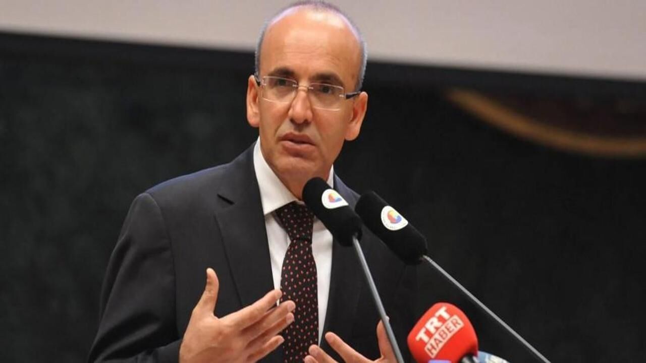 Bakan Şimşek: Yatırımcılar Türkiye'ye büyük ilgiyle yaklaşıyorlar