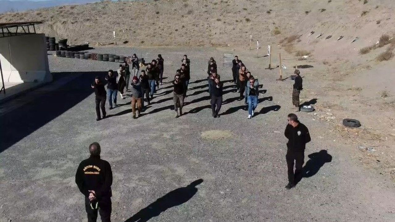 Polisten nefes kesen eğitim