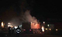 Van'da samanlıkta korkutan yangın