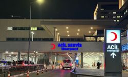 Başakşehir’de gıda zehirlenmesi şüphesiyle öğrenciler hastaneye kaldırıldı