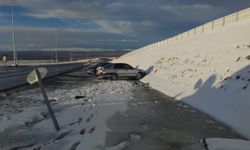 Van Güzeldere Geçidi’nde zincirleme kaza: 5 yaralı