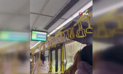 Otobüste yağmur yağdı, yolcu şemsiye açtı