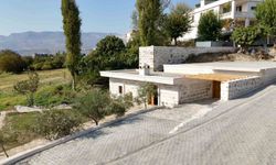 Elektrik yok, makine yok: Asırlık değirmenden dünyaya tahin