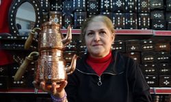 Kadın bakır ustası erkeklere taş çıkartıyor