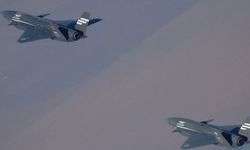 Bayraktar KIZILELMA’dan akıllı filo otonomisi ile kol uçuşu