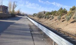 Van’da demiryolu boyunca güvenlik bariyeri kuruldu