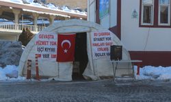 Gevaş’ta İşten Çıkarılan 29 İşçinin Eylemi Sürüyor