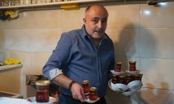 Van’da 84 yıllık kahvenin sahibi Öztürk’ten gençlere çağrı!