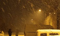 Van’da kar alarmı! Okullar yarın tatil mi?