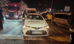 Van'da zincirleme kaza: 4 yaralı