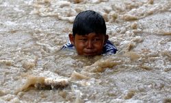 Endonezya Sumatra’da Sel Felaketi: Ölü Sayısı 753’e Yükseldi