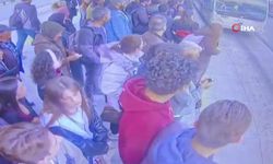 Metrobüs durağında dehşet anı