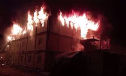 İşçilerin Kaldığı Konteyner Alev Aldı