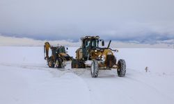 Van’da 6 ilçede yollar kapalı: 25 yerleşim yerine ulaşım sağlanamıyor