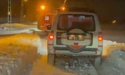 Van’da kapanan yollarda hastalara Snowtrack ile ulaşıldı