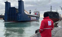 Türk Kızılay’ın 20. İyilik Gemisi Gazze için Mersin’den yola çıktı