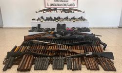 Başkale’de düzenlenen operasyonda silah ve mühimmat ele geçirildi