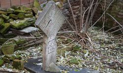 Apartmanlar arasında kalan Osmanlı dönemi kabri şaşırttı