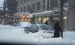 ABD’de kar fırtınası: 13 bin uçuş iptal, 953 bin kişi elektriksiz