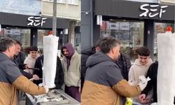 Döner Ustasından İlginç Etkinlik: Kardan Döner İkramı