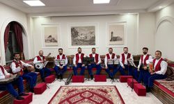 Van'da Oturma Gecesi Kültürü Yeniden Hayat Buluyor