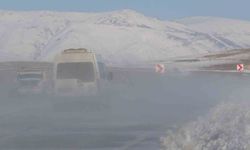 Soğuk Hava Van’da Tipiye Dönüştü