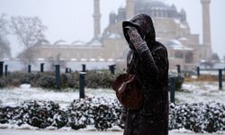 Balkanlardan gelen soğuk hava Edirne’de kışı hissettirdi