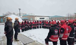 Van'daki YİFET Ekibi, AFAD'ın Akreditasyon Sınavını Tamamladı