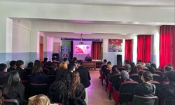 Van’da öğrencilere siber farkındalık eğitimi