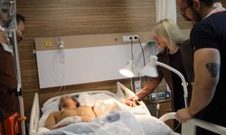 Tıp dünyasında başarı: Kopan kol ve bacaklar aynı anda ameliyat edildi