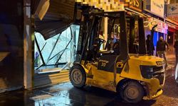 Kuyumcuda forkliftli hırsızlık