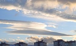 Van semalarında dikkat çeken bulut oluşumu